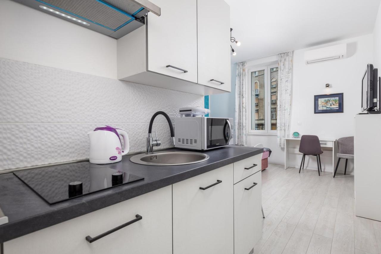 Studio Apartments Fran'S Rijeka Ngoại thất bức ảnh